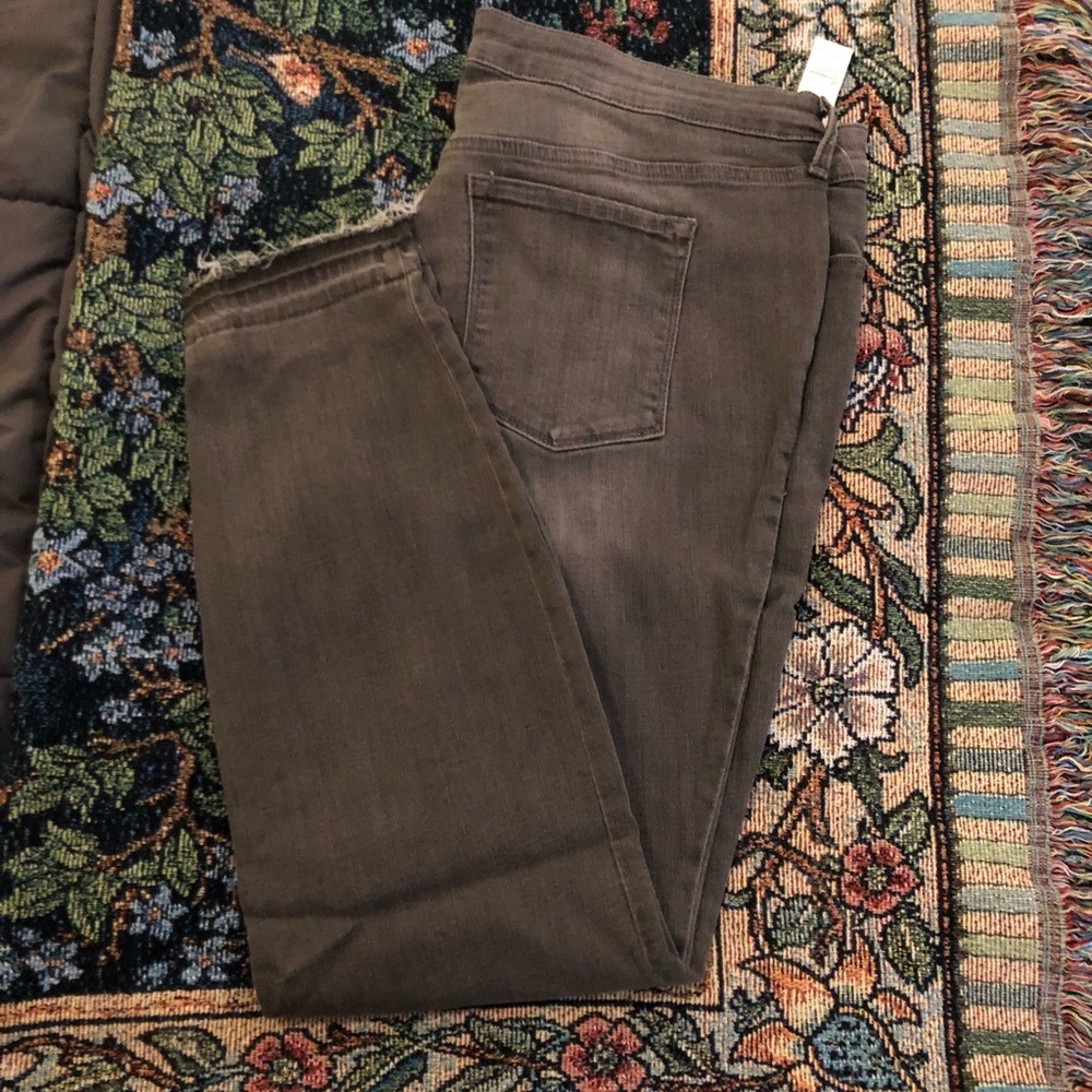 Brand new Jeans
